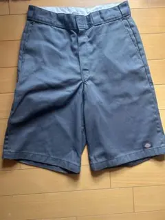 Dickies ディッキーズ ルーズフィット ハーフパンツ グレー　w32のサムネイル