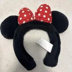 Item thumbnail for item 25361b2d-496f-4fc1-9f5d-65e8678a8b5a