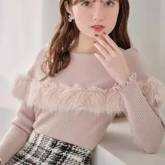 tocco closet ファー付きケープライク袖口フリルニット