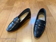 美品 人気 Le Talon ポインテッドトゥ ブラックローファー 22cmのサムネイル