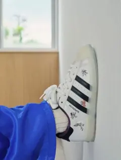 adidas ☆ 新品　Superstar ホワイト　ディズニー　宇宙　コラボ