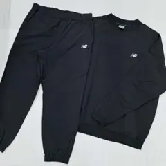 new balanceパフォーマンスバックフリースプルオーバー