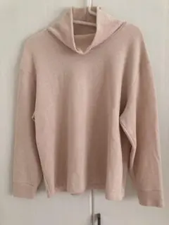 ユニクロ　トップス　ニット　Mサイズ