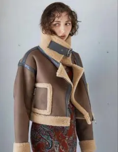 ブラウン ムートンコート