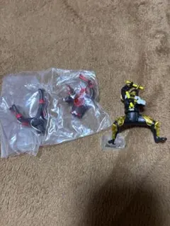 仮面ライダー電王　イマジン推し活　フィギュア モモタロス　キンタロスイマジン