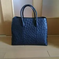 オーストリッチ　ハンドバック　２way 　黒　本革　A4サイズOK