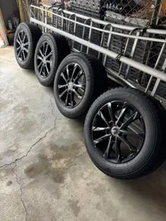 215/60/16 スタッドレスタイヤホイールセット