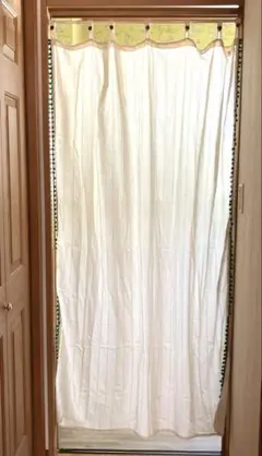 チャイハネ アミナ 暖簾