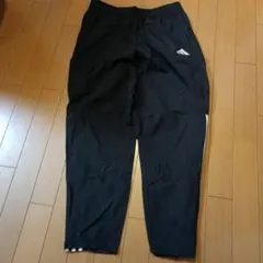 adidas ブラックパンツ M