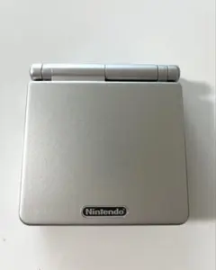 Nintendo Game Boy Advance SP シルバー　稼働品　美品