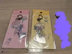 おそ松さん 推し飴 ペアアクリルキーホルダー チョロ松＆トド松 - メルカリ
