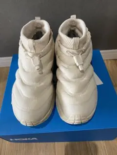 HOKA ホワイト KAHA 2 FROST MOC GTX