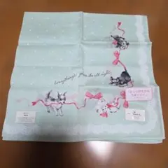 【新品】Hallmark ハンカチ パステルグリーン 子犬 子猫柄