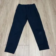UNIQLO ウルトラストレッチアクティブジョガーパンツ ブラック 140cm