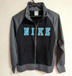 Item thumbnail for item 25c737f2-da72-4820-8445-051e6b151dde