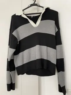 ユニクロ　ボーダーニット　Vネック