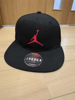 Jordan 黒 スナップバックキャップ