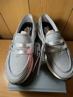New Balance シルバー スニーカー1906L