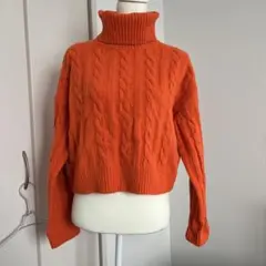 ❤️新品❤️ GU パフィータッチクロップドタートルネックセーター　L