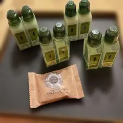 ロクシタン ヴァーヴェナアメニティ　ソープなどの9点　ハンドクリームをプレゼント