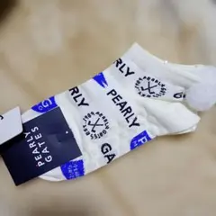 Item thumbnail for item 91032091-3b5c-47bc-80fd-4e42a8c95b81