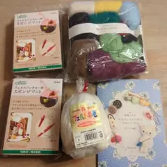未使用フェルトパンチャー用マットと　基礎ブック　多色羊毛