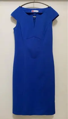 ノースリーブ タイトドレス