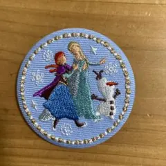ディズニー刺繍缶バッジ　アナと雪の女王
