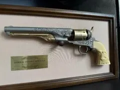 専用額縁付き マルシン コルト SAA ジョンウェイン SMG 金属 モデル
