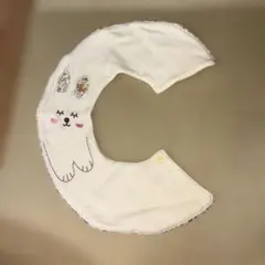 オーダー承ります】うさぎさん 刺繍 スタイ 2種ご用意致しました