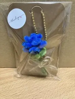 モールフラワー 青い薔薇のチャーム 枯れない花