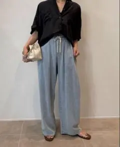 PINUE ダブルタックチノパンツ ベージュ xsサイズ - メルカリ