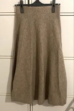 UNIQLO　スフレヤーンフレアスカート　ベージュ　S