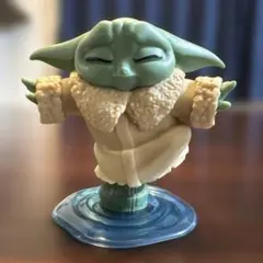 スターウォーズに登場するキャラクター「ザ・チャイルド（グローグー）」のフィギュア