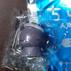 映画ちいかわ 人魚の島のひみつ入場者特典 めじるしアクセサリーチャーム ヒトハ