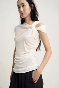 Venica Essence asymmetry tops