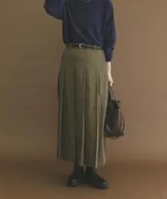 美品★ブラウンプリーツロングスカート/ITEMS URBANRESEARCH