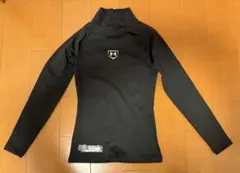 アンダーアーマ　ブラック アンダーシャツ（サイズYMD）