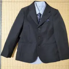 男児　スーツ　120センチ