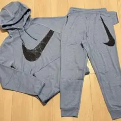 新品 NIKE ナイキ セットアップ 上下 パーカー スウェットパンツ S