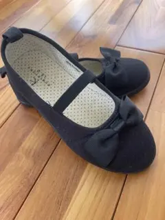 組曲　19センチ　フラットシューズ