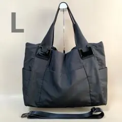 イアパピヨネ 《大容量/撥水》ショルダー付き樹脂パーツトートバッグ ブラック L