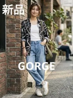 新品　GORGE ゴージ　シャツ ブラウス トップス　スカーフ柄シャツ Mサイズのサムネイル