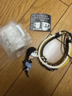 ワンピース カプセル入り アルファベットマグmini トラファルガー・ロー