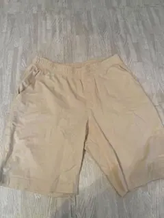 UNIQLO ベージュ ショートパンツ L