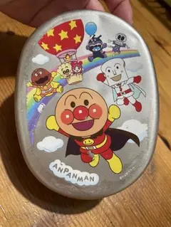 アンパンマン 蓋付きケース 楕円形
