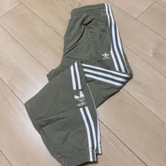 adidas トラックパンツ オリーブグリーン