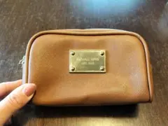 MICHAEL KORS ブラウン ポーチのサムネイル