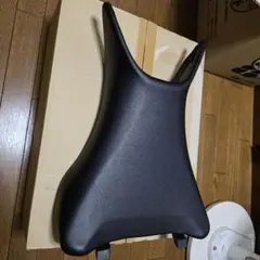【新車外し】ヤマハ MT-09 バイク用 メインシート 新車外し】ヤマハ MT-09 バイク用 メインシート - メルカリ