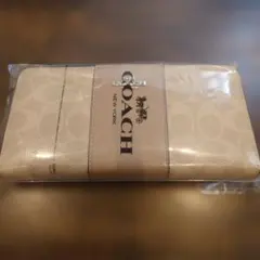 【新品未使用】付属品完品COACH ベージュ レザー 長財布